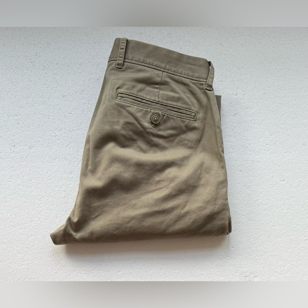 J CREW 250 FIT CHINO PANTS AIRCRAFT SURPLUS  GREEN 32X34 - Picture 3 of 5